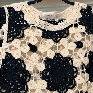 cloth & stone Crochet Scoop Neck Sweater in Black and Cream